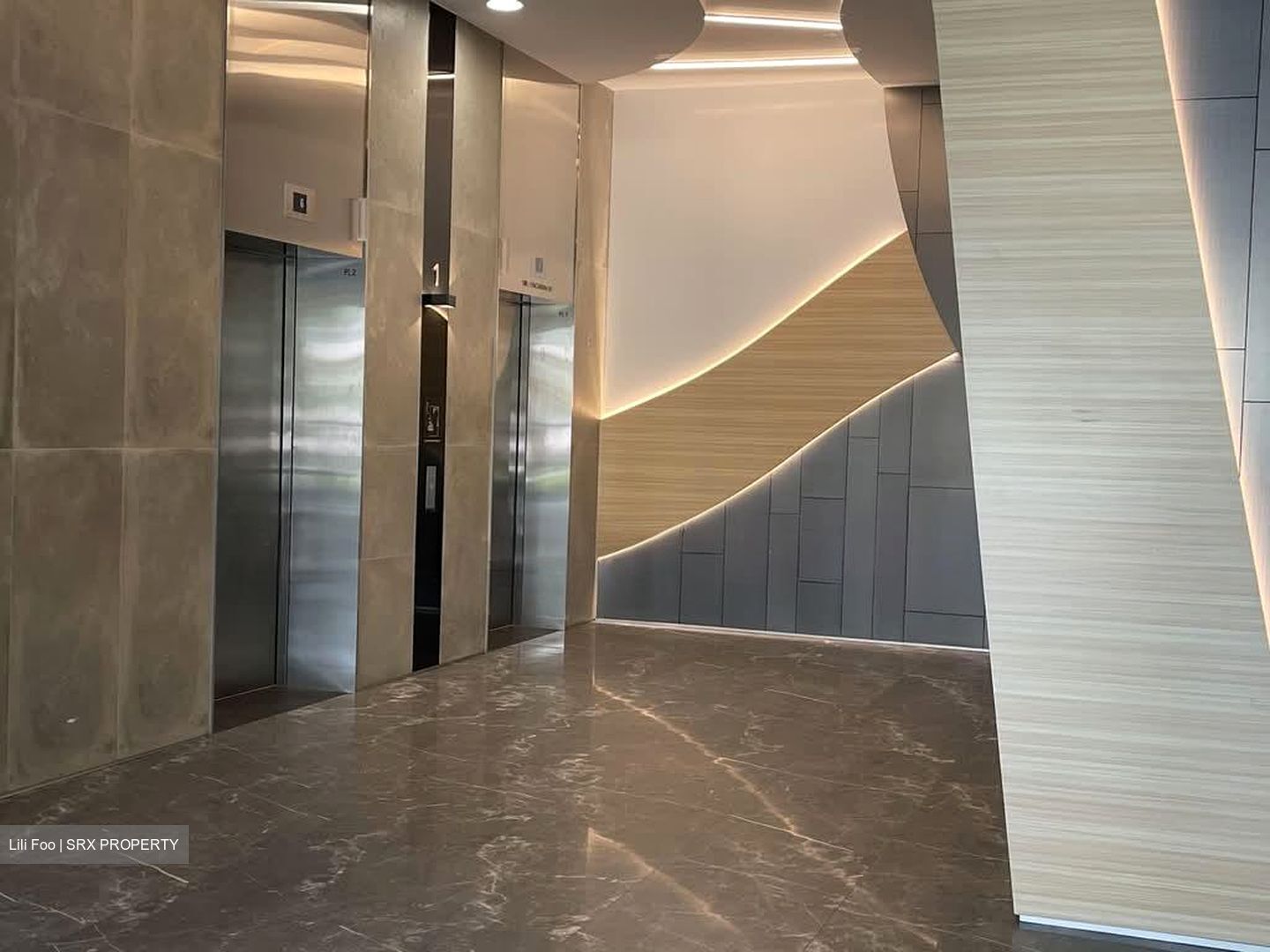 Alexandra Road (D5), Office #588075031